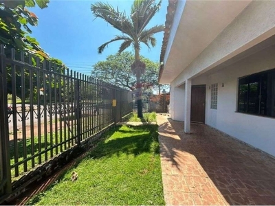 Casa com 3 quartos à venda na rua professor carlos domingues gonçalves, 145, nova cidade, cascavel, 136 m2 por r$ 370.000