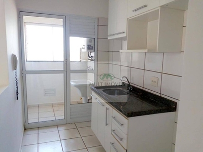 Apartamento com 3 dormitórios para alugar, 67 m² por R$ 1.759,24/mês - Parque Residencial