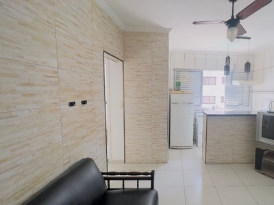 Apartamento em Canto do Forte, Praia Grande/SP de 49m² 2 quartos para locação R$ 1.700,00/mes