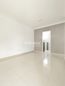 Apartamento em São João Batista (Venda Nova), Belo Horizonte/MG de 48m² 2 quartos para locação R$ 1.100,00/mes
