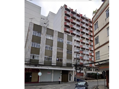 Apartamento em São Mateus, Juiz de Fora/MG de 39m² 1 quartos para locação R$ 650,00/mes