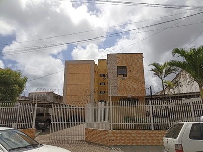 Apartamento para aluguel possui 72 metros quadrados com 3 quartos em Centro - Fortaleza -