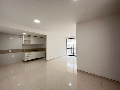 Apartamento para venda na beira mar 82 metros quadrados com 2 quartos em Cabo Branco João