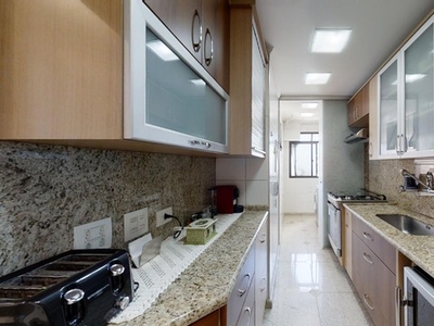Apartamento para venda tem 77 metros quadrados com 3 quartos em Vila Santa Catarina - São