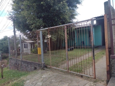 Casa com 3 dormitórios em Sapucaia do Sul.