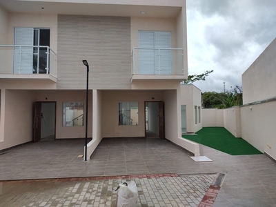 Casa com 70m² sendo 2 suites e 1 vaga, em Cajamar