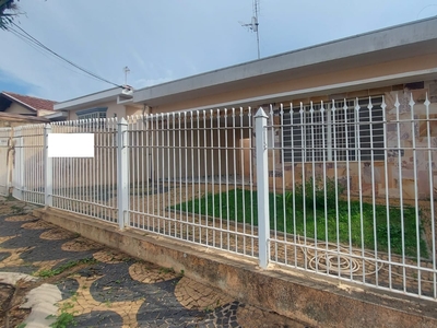 Casa em Castelo, Valinhos/SP de 146m² 3 quartos à venda por R$ 690.000,00 ou para locação R$ 2.800,00/mes