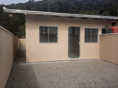 Casa em Centro, Itajaí/SC de 40m² 2 quartos para locação R$ 1.500,00/mes