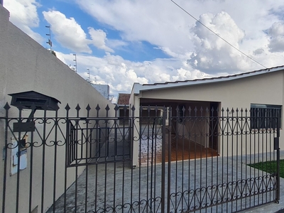 Casa em Jardim Carvalho, Ponta Grossa/PR de 228m² 4 quartos à venda por R$ 649.000,00