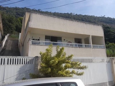 Casa em Piratininga, Niterói/RJ de 350m² 5 quartos à venda por R$ 1.299.000,00