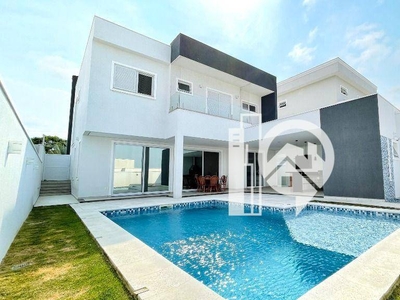 Casa em Urbanova, São José dos Campos/SP de 364m² 5 quartos à venda por R$ 3.450.000,00 ou para locação R$ 15.000,00/mes