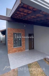 Casa Térrea com 2 Quartos à Venda por R$ 208.000