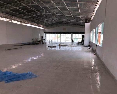 LOJÃO COM 650 M² NA AV. CONDE DA BOA VISTA ACIMA DA LOJA LE BISCUIT