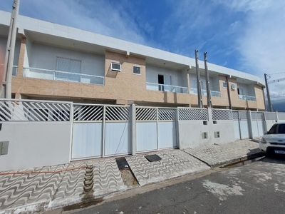 Sobrado em Boqueirão, Praia Grande/SP de 74m² 2 quartos à venda por R$ 309.000,00