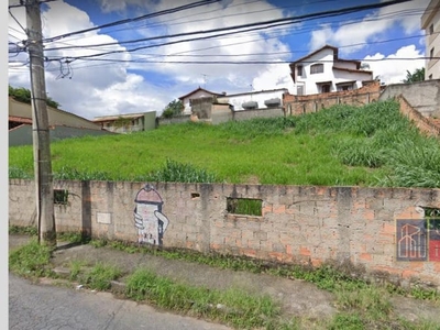 Terreno em Caiçaras, Belo Horizonte/MG de 876m² à venda por R$ 1.048.000,00