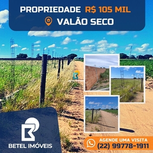 Terreno em Valão Seco, São Francisco De Itabapoana/RJ de 10m² à venda por R$ 103.000,00