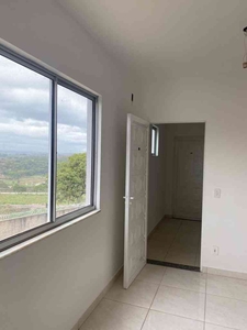 Apartamento com 2 quartos à venda no bairro Novo Campinho, 63m²