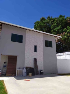Casa com 2 quartos à venda no bairro Santa Amélia, 110m²