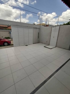 Apartamento com 2 Quartos e 2 banheiros à Venda, 90 m² por R$ 50.000