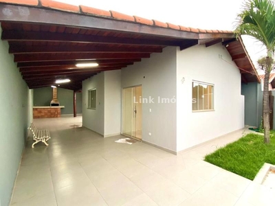 Casa de Condomínio com 2 Quartos à Venda por R$ 290.000