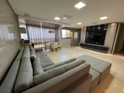 Apartamento para venda com 170 metros quadrados com 3 quartos em Ponta Verde