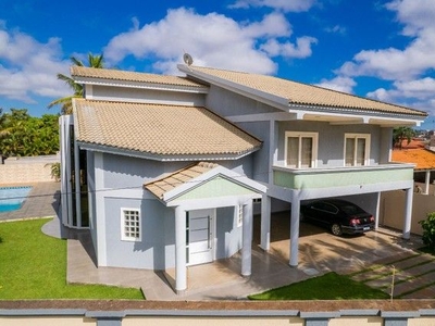 Casa à venda no Jockey com 4 suítes, 688 m² por R$ 1.990.000 - Vicente Pires