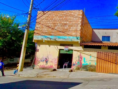 Casa em Padre Miguel, Santa Luzia/MG de 200m² 1 quartos à venda por R$ 249.000,00