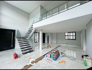 Casa no Bairro Tribess em Blumenau com 3 Dormitórios (1 suíte) e 166 m²