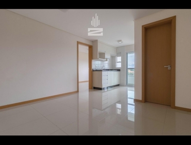 Apartamento no Bairro Salto em Blumenau com 1 Dormitórios e 40 m²