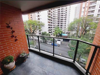 Apartamento Á Venda 2 Quartos E 2 Banheiros 79 M2