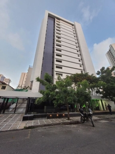 Apartamento em Tamarineira, Recife/PE de 186m² 4 quartos para locação R$ 3.800,00/mes