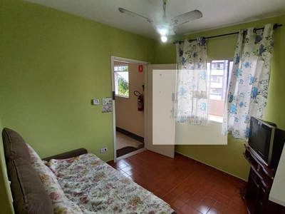 Apartamento em Vila Guilhermina, Praia Grande/SP de 70m² 2 quartos à venda por R$ 254.000,00