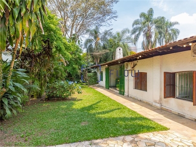 Casa em Alto de Pinheiros, São Paulo/SP de 0m² 3 quartos à venda por R$ 3.229.000,00