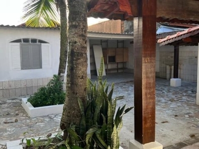 Casa locação definitiva no bairro aviação praia grande