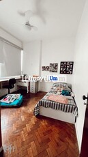 Apartamento à venda em Copacabana com 240 m², 4 quartos, 2 suítes, 1 vaga