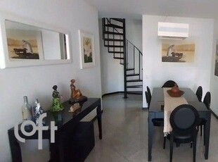 Apartamento à venda em Recreio dos Bandeirantes com 215 m², 2 quartos, 1 suíte, 2 vagas