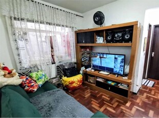 Apartamento em Várzea, Teresópolis/RJ de 29m² à venda por R$ 164.000,00