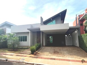 Casa com mezanino no Villas Park Residence