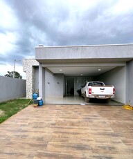Casa em Asa Sul, Brasília/DF de 300m² 4 quartos à venda por R$ 699.000,00