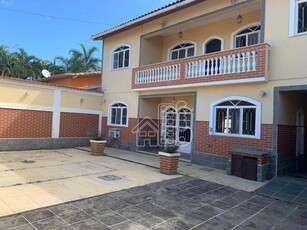 Casa em Centro, Maricá/RJ de 173m² 4 quartos para locação R$ 3.750,00/mes