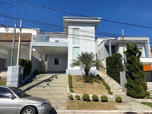 Casa em Jardim Colibri, Cotia/SP de 240m² 4 quartos à venda por R$ 1.500.000,00 ou para locação R$ 6.770,00/mes