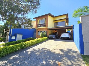 Casa em Jardim das Flores, Cotia/SP de 300m² 4 quartos à venda por R$ 1.599.000,00