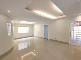 Casa em Setor Habitacional Jardim Botânico (Lago Sul), Brasília/DF de 408m² 4 quartos à venda por R$ 1.749.000,00 ou para locação R$ 9.500,00/mes