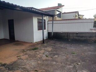 Casa em Setor Leste (Gama), Brasília/DF de 160m² 4 quartos à venda por R$ 379.000,00