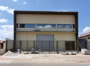 Galpão em Setor Industrial (Taguatinga), Brasília/DF de 900m² à venda por R$ 4.500.000,00 ou para locação R$ 30.000,00/mes