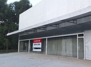 Loja em Pendotiba, Niterói/RJ de 700m² para locação R$ 30.000,00/mes