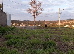 Terreno em Centro, Santa Luzia/MG de 406m² à venda por R$ 348.000,00