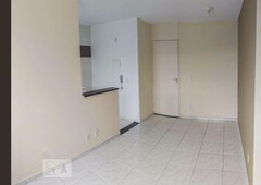 APARTAMENTO no 3º andar com 2 dormitórios