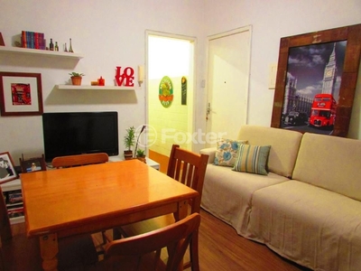 Apartamento 2 dorms à venda Avenida Cairu, Navegantes - Porto Alegre