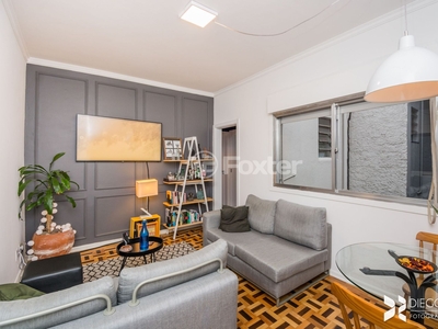 Apartamento 2 dorms à venda Rua Bernardo Píres, Santana - Porto Alegre